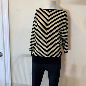 COPY - Joan Vass reversible sweater gold /black size large
